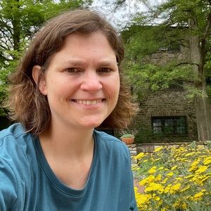 Meet your Posher, Cari